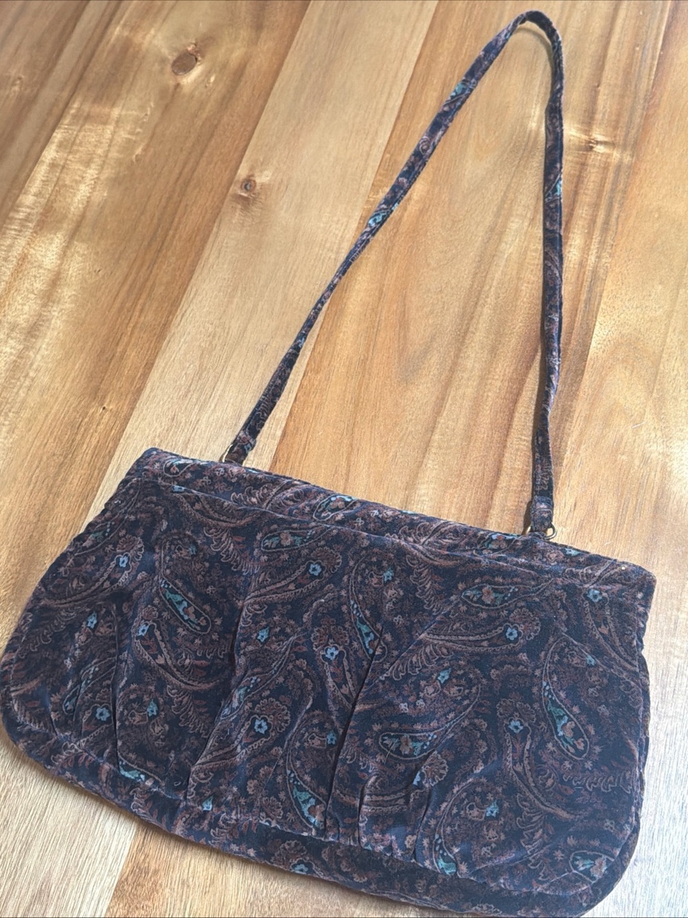 Vintage 70s Carpetbags of America Velvet Handbag Brown Paisley Boho Carpet Bag